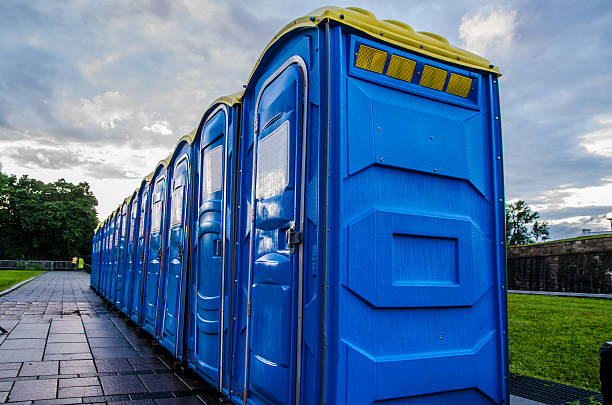 Best Porta potty rental near me  in Highland, MD